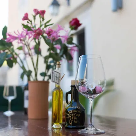 Orka - 3 Adults Apartment Dubrovnik